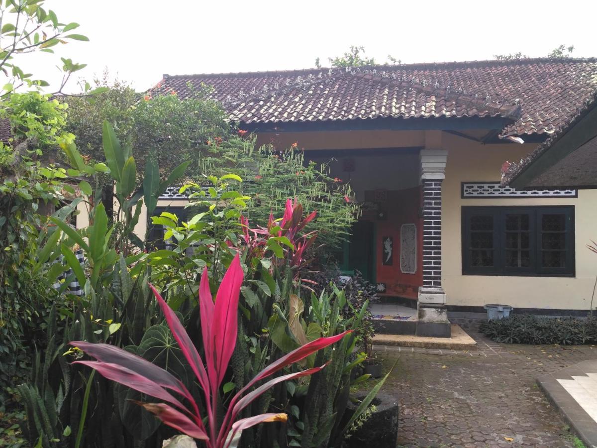 Dhangin Taman Karangasem Amlapura Exterior foto
